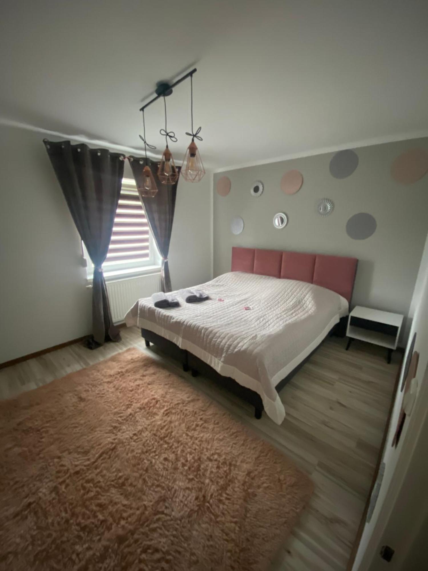 Apartamenty Ciukaj Paczkow Zewnętrze zdjęcie