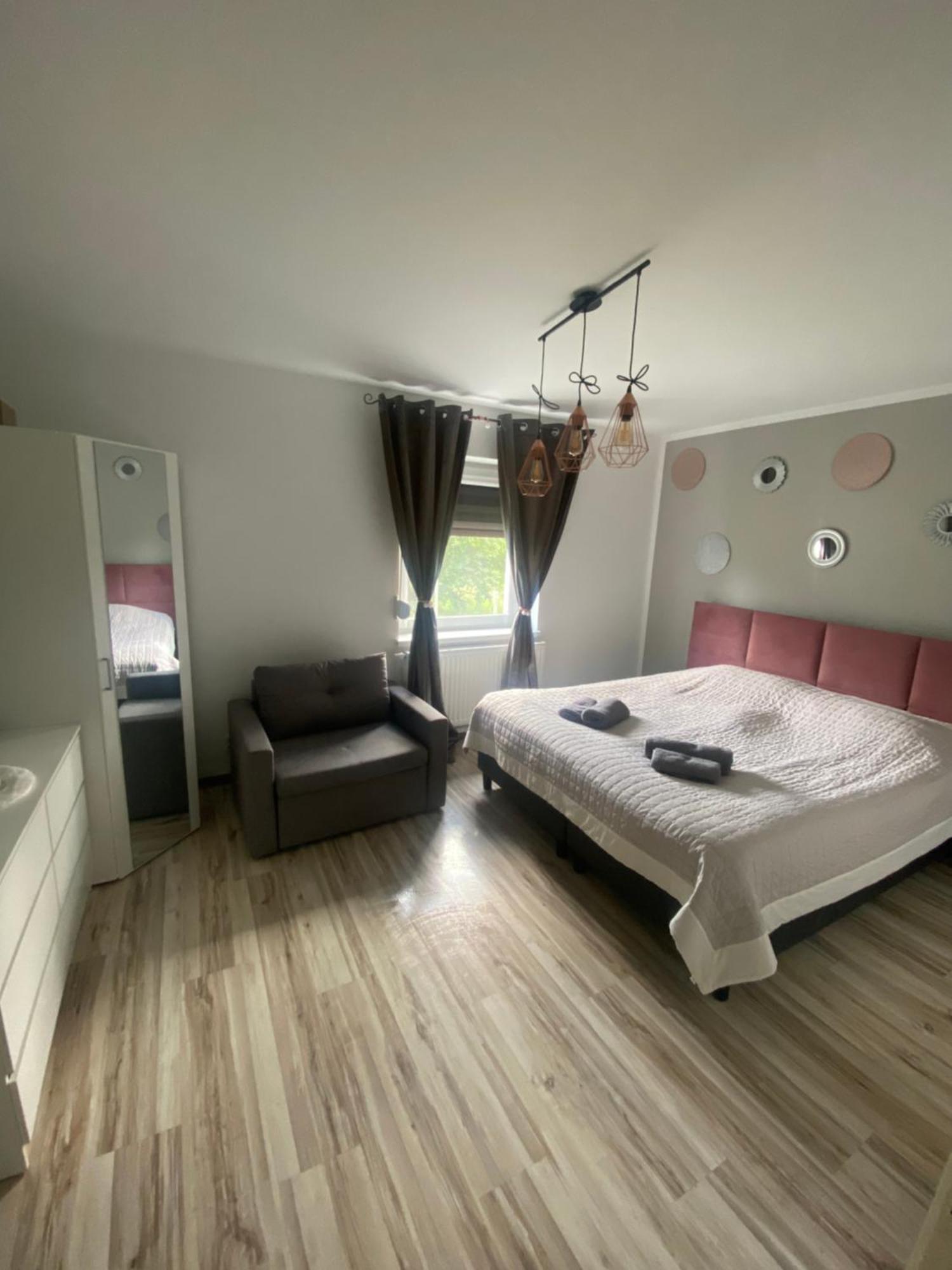 Apartamenty Ciukaj Paczkow Zewnętrze zdjęcie